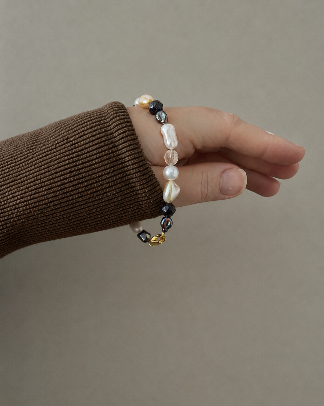 Goldfluss Perlmut Armband - Midnight Pearl